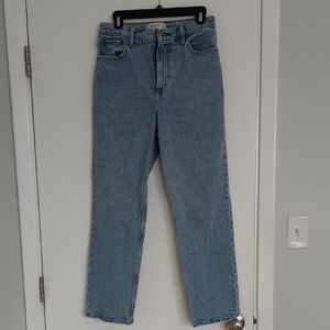 Abercrombie & Fitch 90s Straight Ultra High Rise Jeans